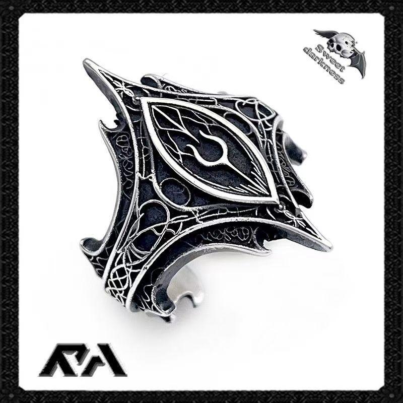 

Gothic Retro Sliver Color Avant-garde Line Drawing Relief Opening Ring for Women Men Individuality Creative Holiday Gift Jewelry resizable чорний