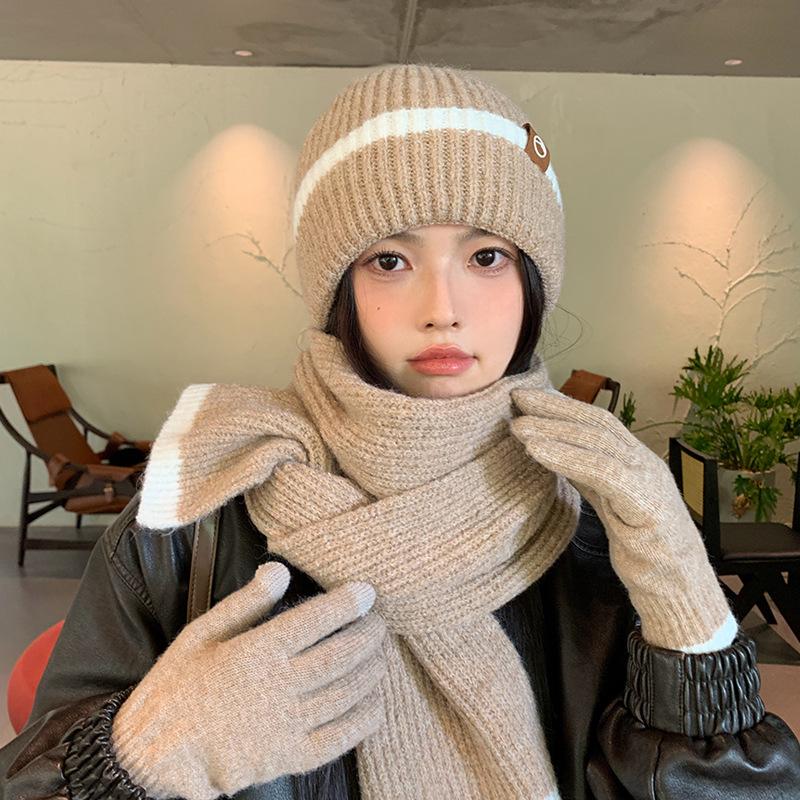 Women's High-End Winter Wool Hat, Gloves & Scarf Set - Warm, Fashionable Cold Protection