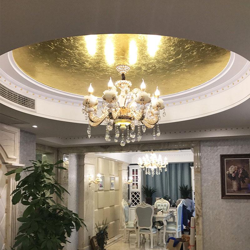 Foglio Dorato Di Fondo Di Lamiera Olografica Di Granata Metallica D Oro Olografico Grunge Metallico 256105655