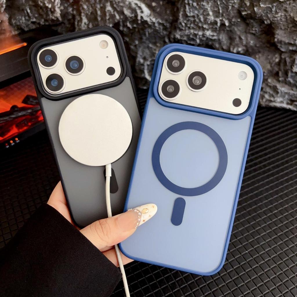Compatible iPhone 17 Pro Max Case: Skin-Feel, Color-Blocking, Magnetic, Magsafe-Ready, All-Inclusive Protection.
