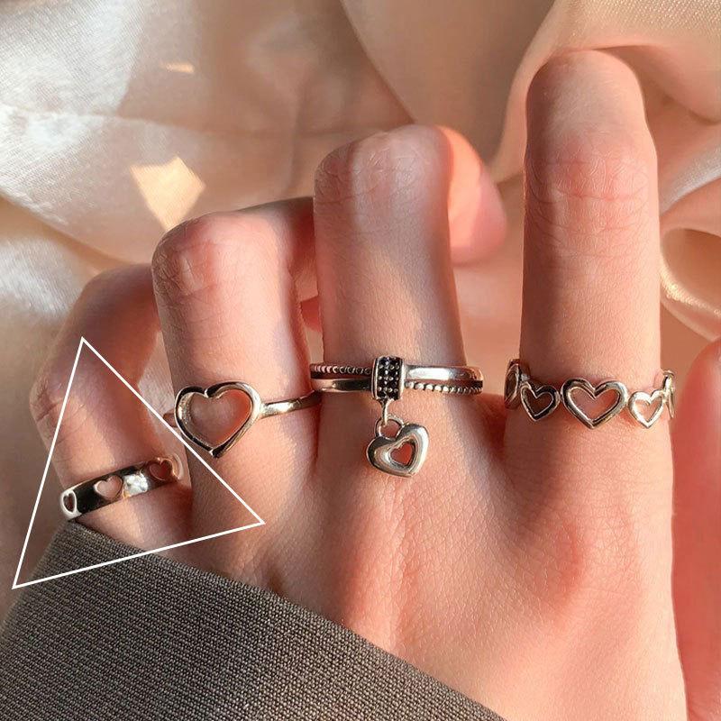 Unique Design Stylish Silver Plated Finger Ring For Women Adjustable And Trendy