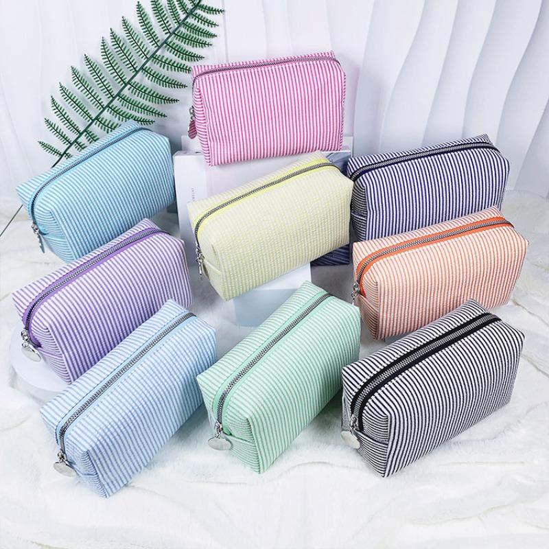 

Fashion Women Ruffle Cosmetic Bags Pink/Purple Striped Storage Make Up Bags for Women Lady with Zipper Travel Bag Makeup Bag