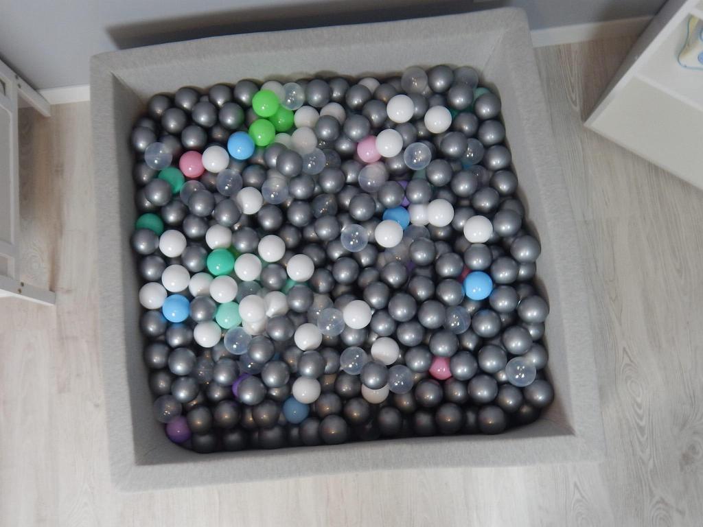 Dry pool 110x40cm gray with 500 balls: turquoise, gray, pearl
