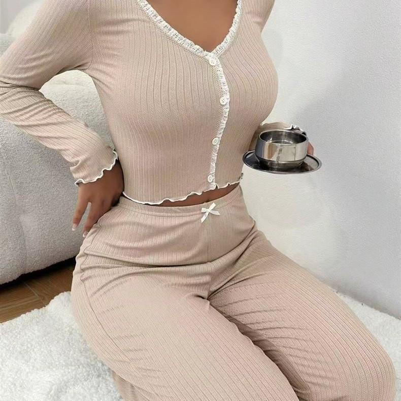 2026 European & American Casual Jacquard Ruffle Trim Slim Fit Homewear Set - Round Neck, Short Sleeve, Shorts, Two-Piece