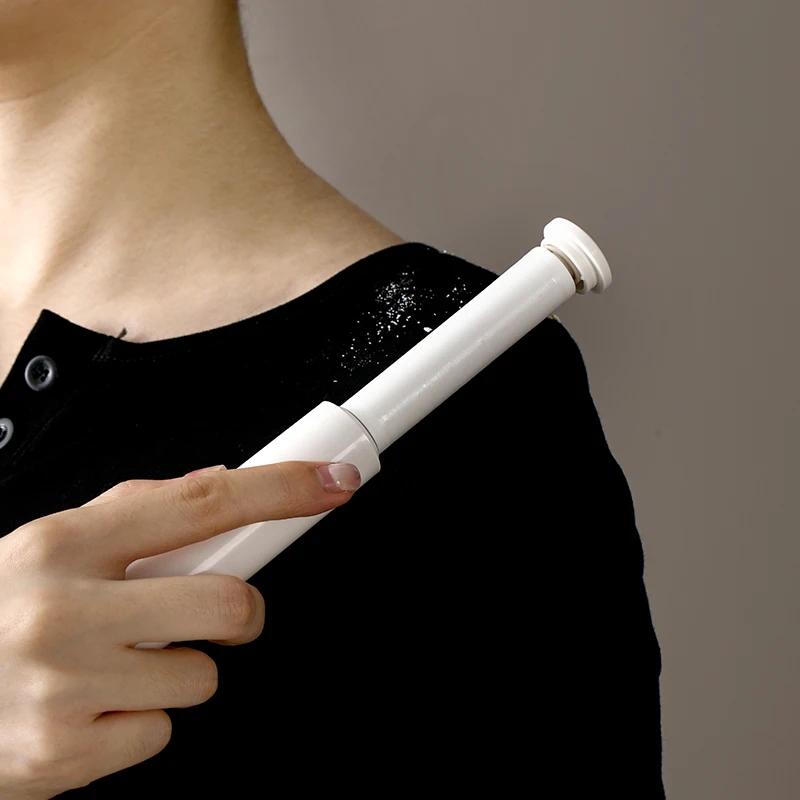 Přenosný mini váleček na odstraňování žmolků z oblečení pro svrchníky, vlněné oblečení, antistatický kartáč pro péči o srst domácích mazlíčků