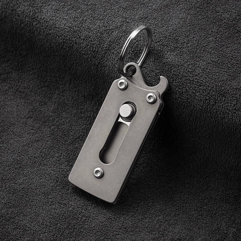 

Мини строгальный нож из титанового сплава, многофункциональный регулируемый нож для чистки овощей, открывалка для бутылок, портативный кулон-брелок, уличный инструмент чёрный