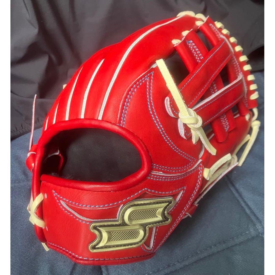 Used SSK Pro Edge Softball Gloves, Infield, Right-handed Throwing