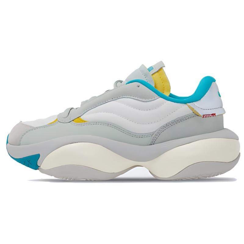 Puma Alteration Moon Boot  Light Grey Mint Green  373245-01 36