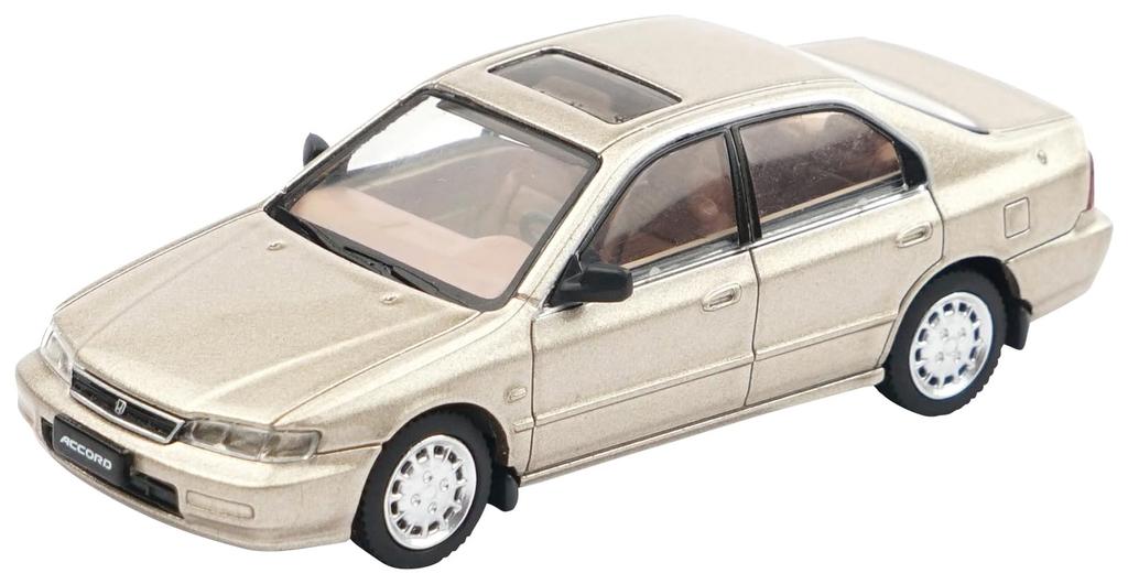 Takui Honda Accord 5th Generation Champagne Gold Finished Model (XCARTOYS) 1/64 - Y47-02