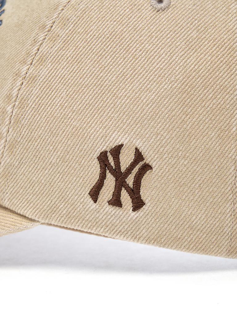 Emelbi Varsity Vintage Cursive Stitch Unstructured Ball Cap Ny (L.Beige)