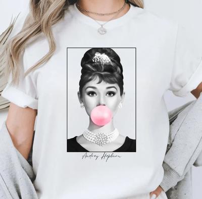 Frühstück bei Tiffany's Audrey Hepburn Kaugummi Pop Art T-Shirt