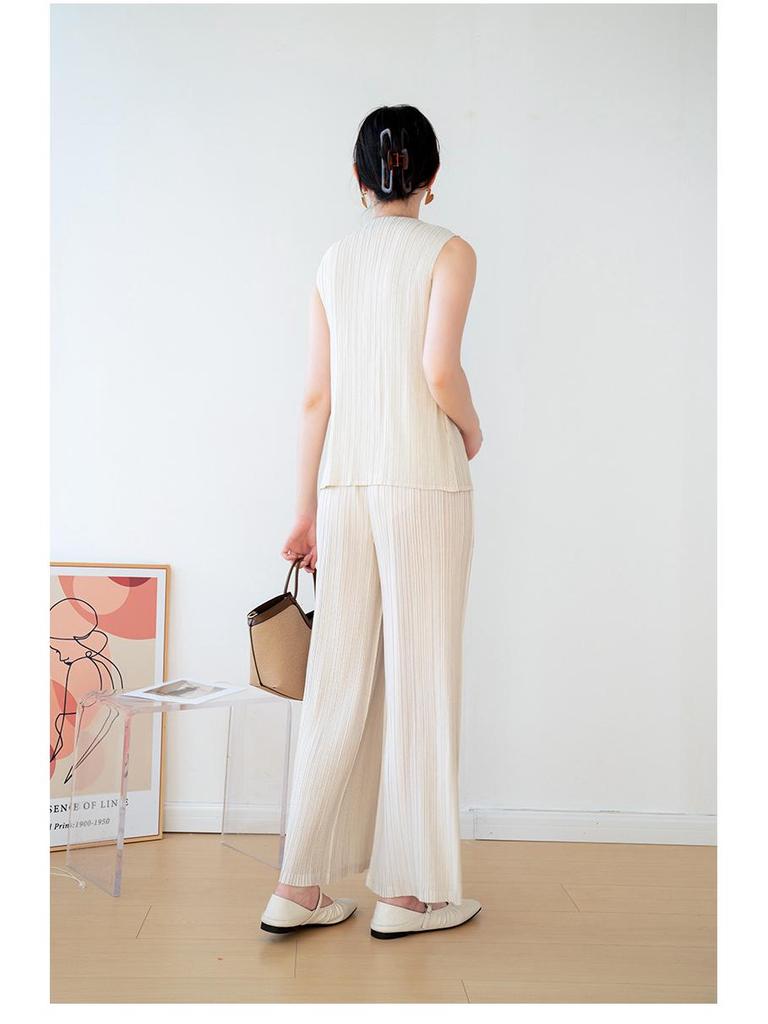 Spring/Summer 2026 Miyake High-End Pleated Korean-Style Slimming High-Waisted Wide-Leg Pants