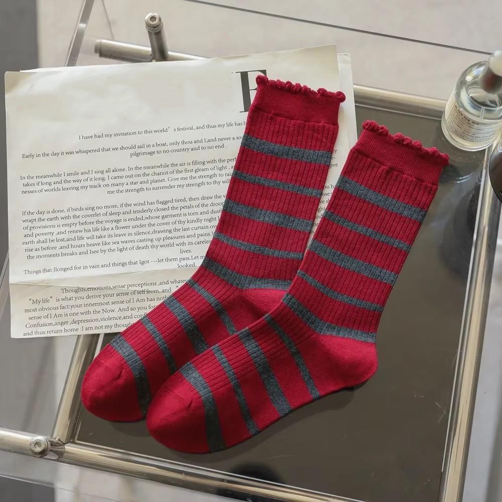 Șosete noi pentru femei, ocazional, la modă, în dungi, roșu, gri, elastic, șosete lungi, pentru femei, cu buline, Harajuku, retro, șosete cu tub mediu din bumbac