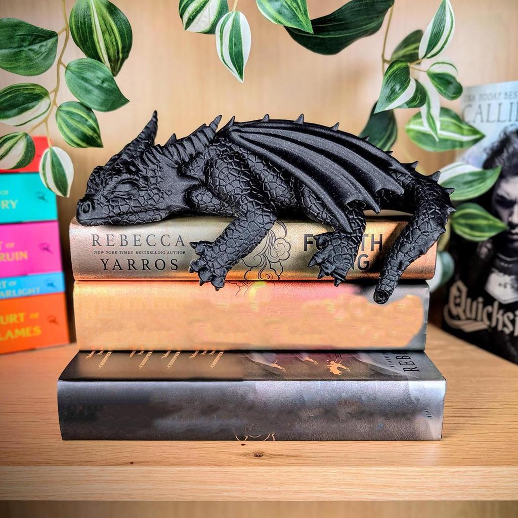 Resin Dragon Shaped Bookshelf Ornament: Western Fantasy Decor