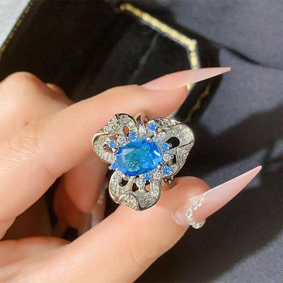Simulierter Meerblauer Topas Öffnungsring für Damen Luxuriöser Blumen Voll Diamant Ring