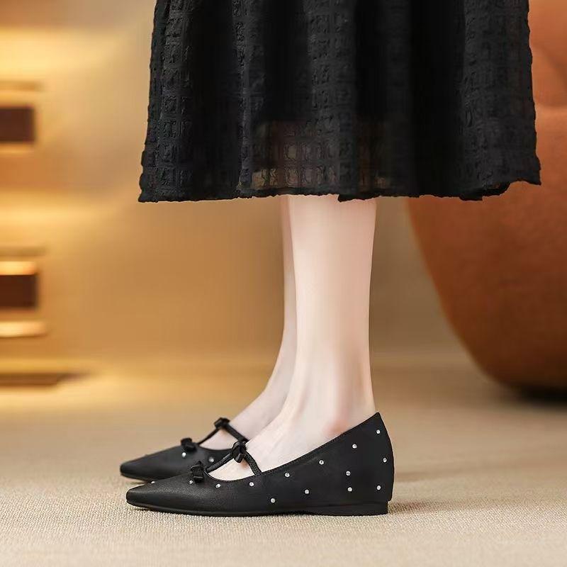 French Sweet Bow Pointed Rivets Heightening Single Shoes 2025 Spring New Niche Temperament Mary Jane Shoes Women