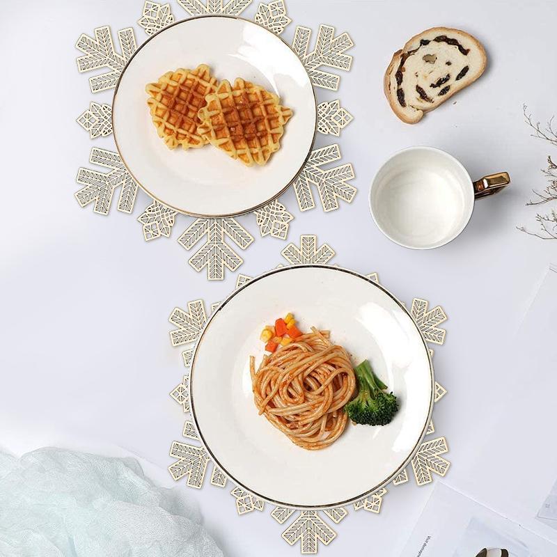 1PC Table Decorations Home Decor Stain Resistant Restaurant Decoration Thermal Insulation PVC Snowflake Meal Mat Party Supplies