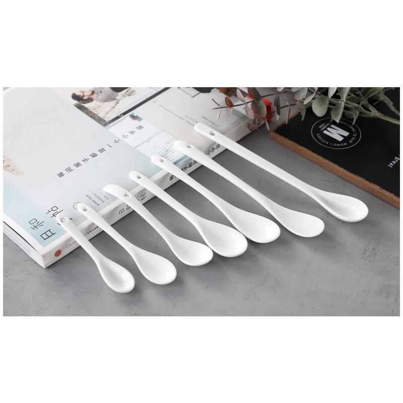 Ru Han Creative Long Handle White Ceramic Stirring Spoon