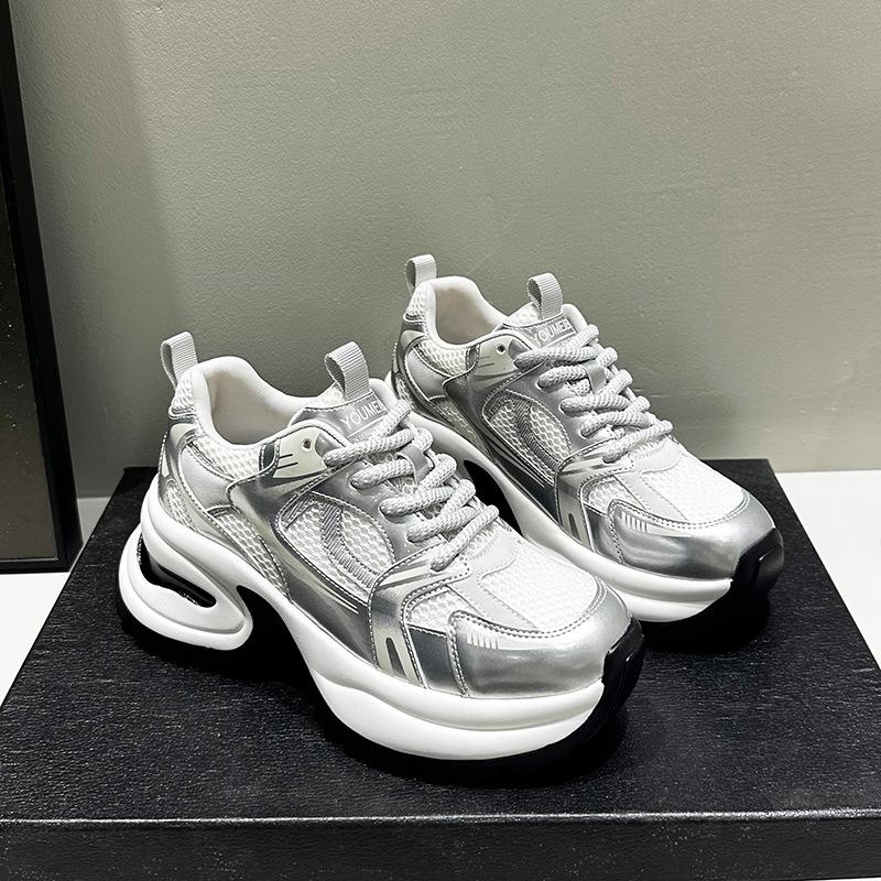 Fashion Casual Thick Sole Mesh Breathable Height Increasing Tenis Shoes Lace Up Sneakers Women Casual Thick Sole Sneakers 35-40