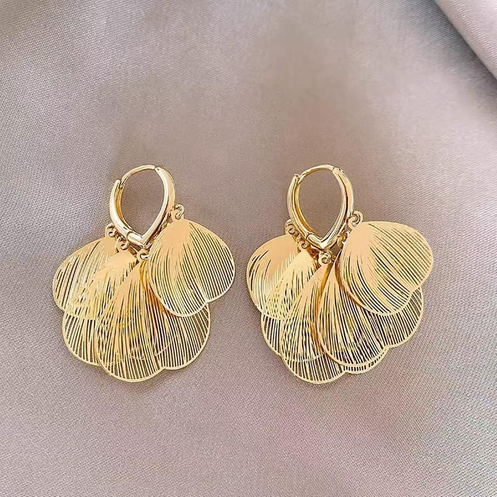 Hollow petals fringed silver ear buckles women's cold wind design light luxury unique earrings ear jewelry