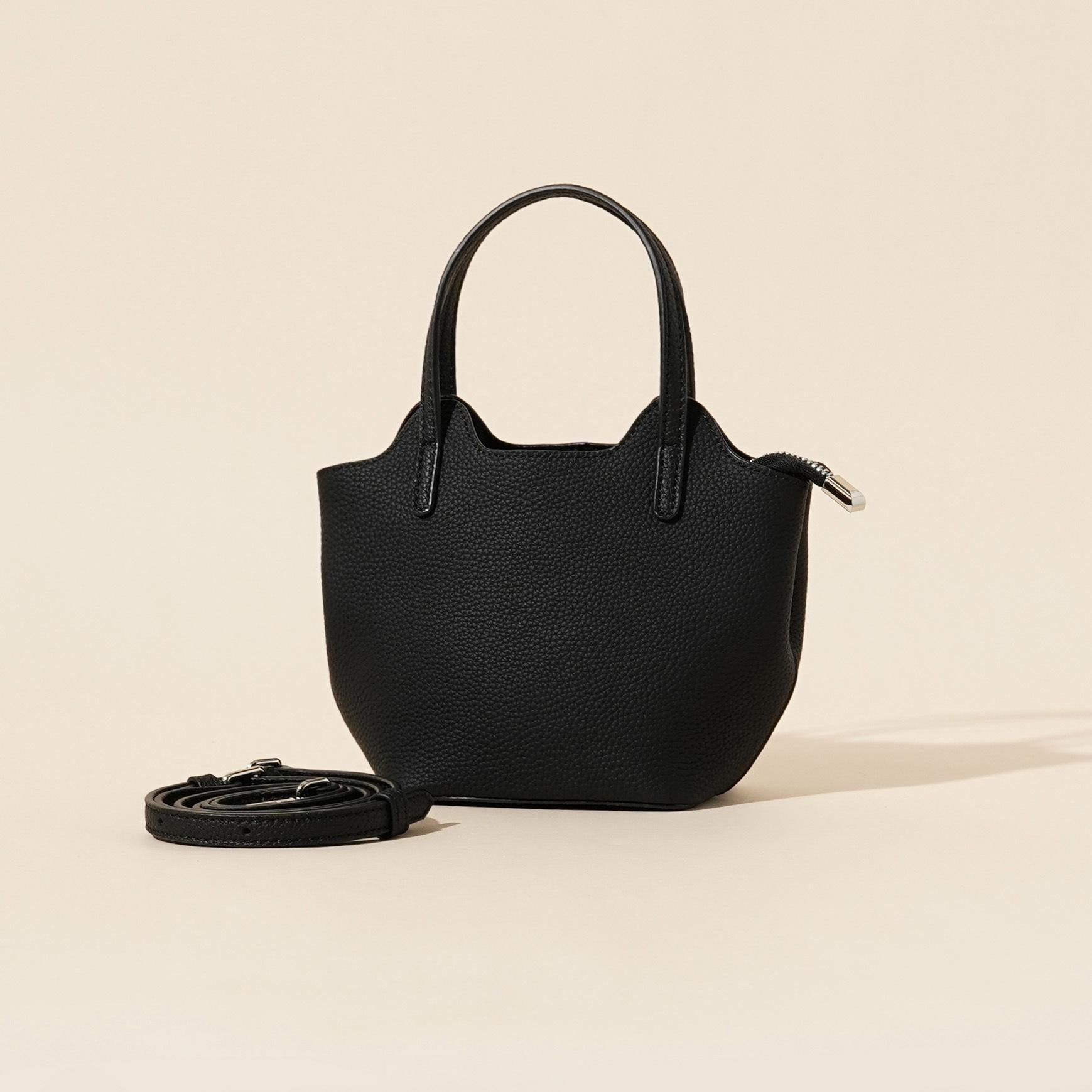 

2025 осень и зима новая классическая сумка-корзина из коровьей кожи первого слоя женская сумка-тоут повседневная универсальная модная высококлассная настоящая 21*10*16cm