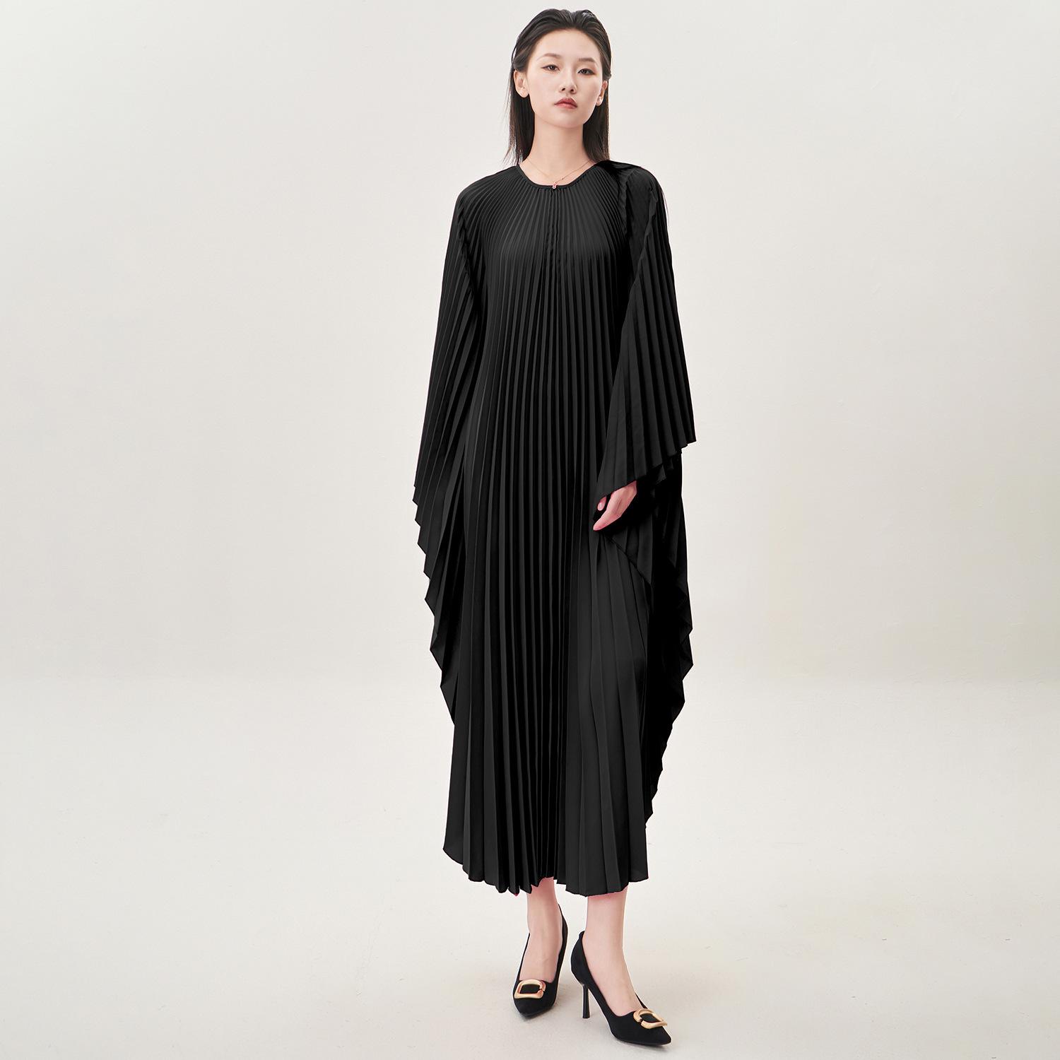 

Elegant Plus Size European & American Evening Gown: Pleated, Irregular Long Skirt One Size чёрный