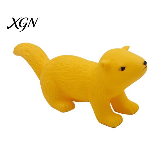 Soft Pinch Toy for Children Realistic Squirrel Squeeze with Sound TPR Fidget Built-in BB Kids Adults Cute Animal-Shaped Decompression Gadget