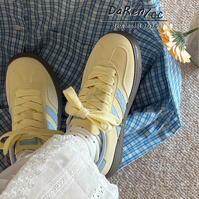 Daren Magnetic Field Thick Baseplate Shoes Women's New Spring Niche Shoes Retro Moral Training Shoes Versatile