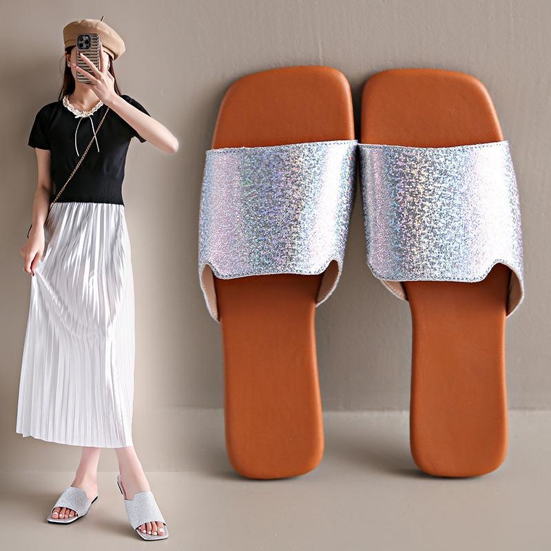 Large Size Color Matching Summer New Square Head Flat Bottom Fashion Casual Wear One-character Sandals Women