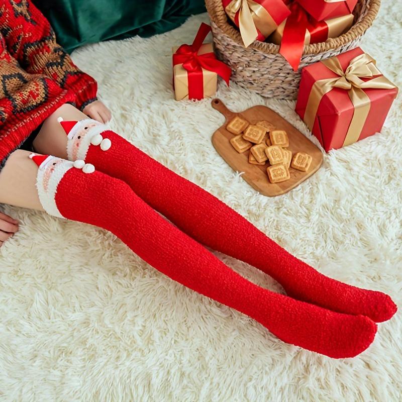 1 Pair of Santa Claus Knee-High Coral Velvet Warm Christmas Socks