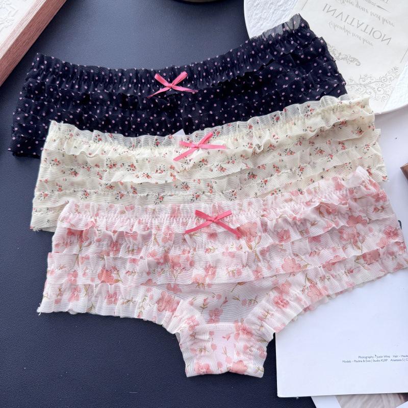 90-130 Lbs Playful Princess: Sweet Layered Cake Mesh Low-Waist Women's Underwear