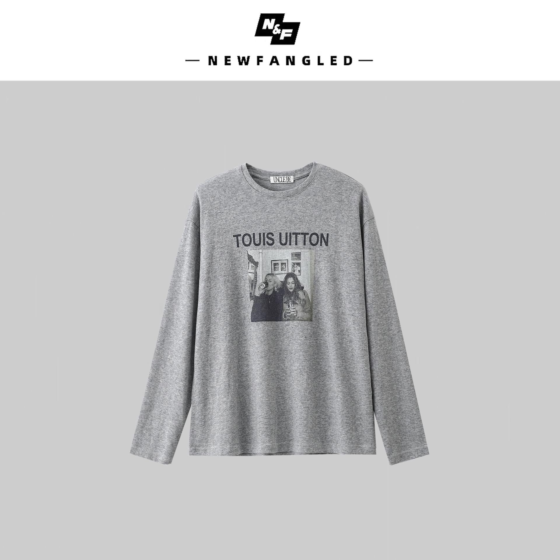 

Женская футболка с ретро-принтом и эффектом потертости, с длинным рукавом Large хизер серый