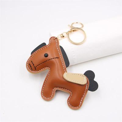 Llavero con colgante de poni marrón de piel sintética con dibujos animados para mujer, bonito adorno colgante para bolso, accesorios de decoración, regalo