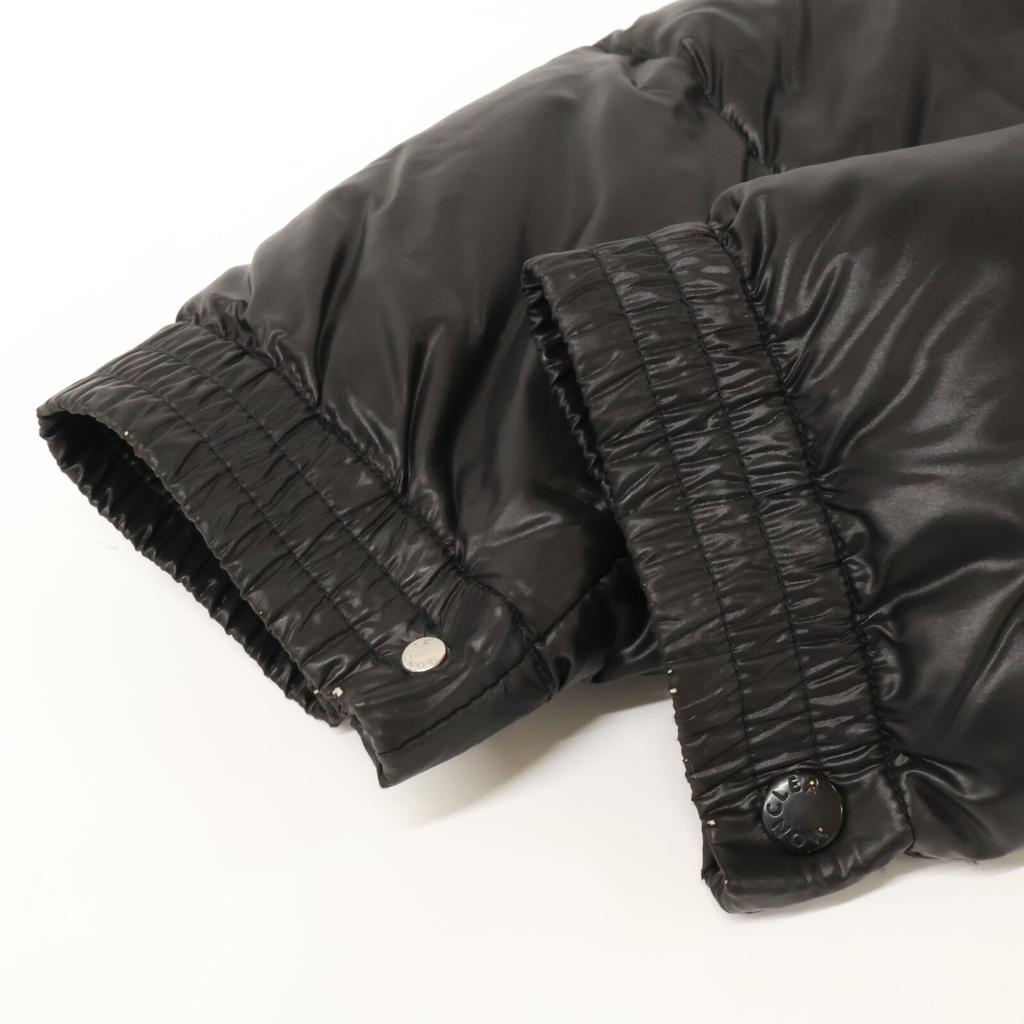 Moncler 41310/50/68950 Everest Down Jacket Jacket 1 blackUsed