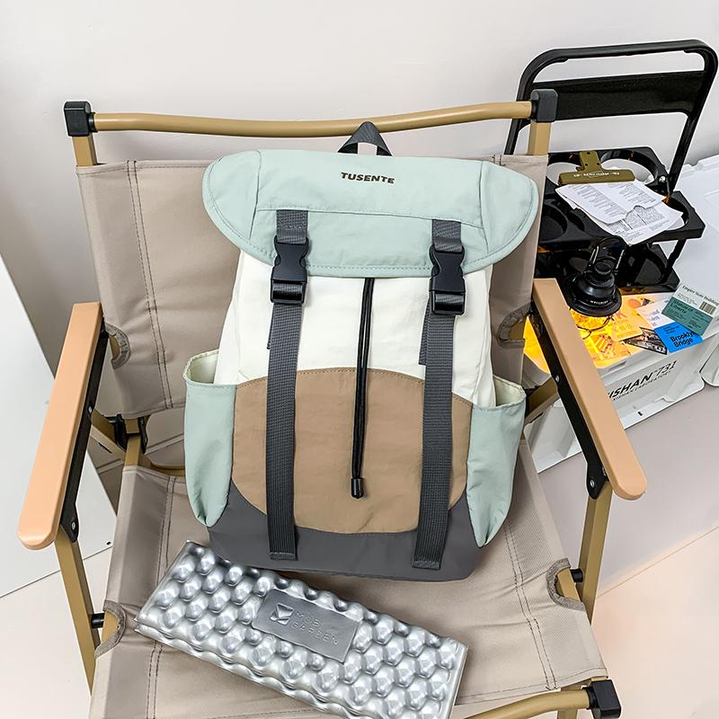 Travel Backpack Unisex Large Capacity School Bag Waterproof Outdoor Backpack Lightweight Commuter Computer Bag