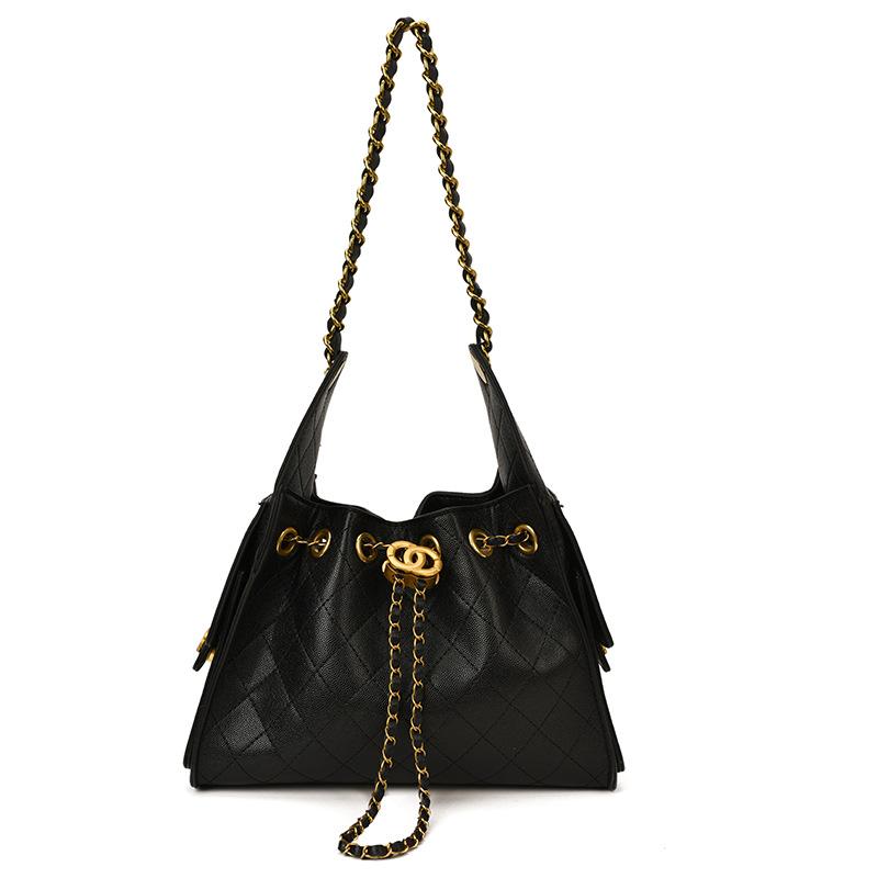 Rhombus Chain Bag Women's 2025 New Messenger Bag Autumn and Winter Niche Design Popular Shoulder Bucket Bag This Year