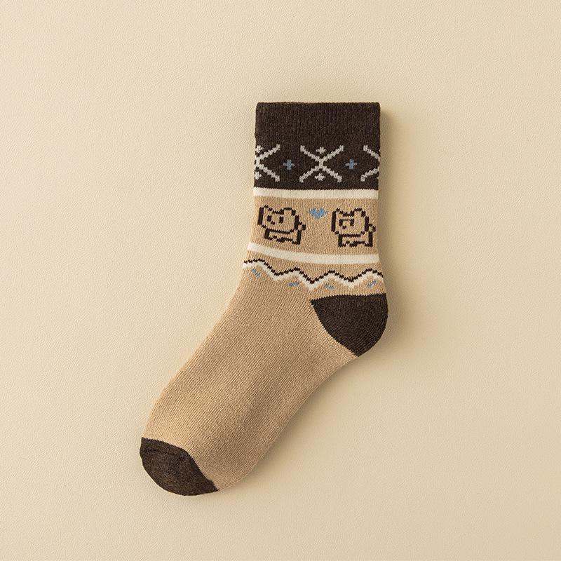 Women s Warm Thickened Terry Loop Mid-Calf Socks with Cute Pixel Kittens Design One Size