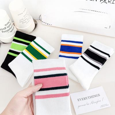 5 Paar gestreifte Socken, Damen Herbst- und Winter-Mittelwaden-Socken, Kombiniert mit Shark-Hosen, Frühling- und Sommer-Paar-Sport-Trendsocken