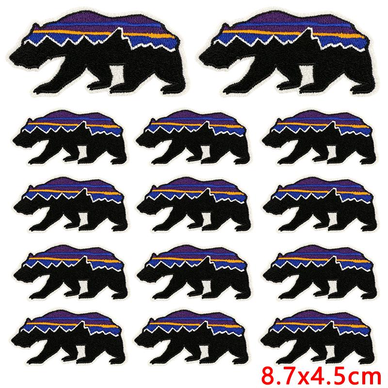 10uds Venta al por mayor Parches Bordados de Osos Animales de Dibujos Animados Paisajes Naturales Parches Termoadhesivos DIY Sombreros Chaquetas Insignia para Coser Decoración