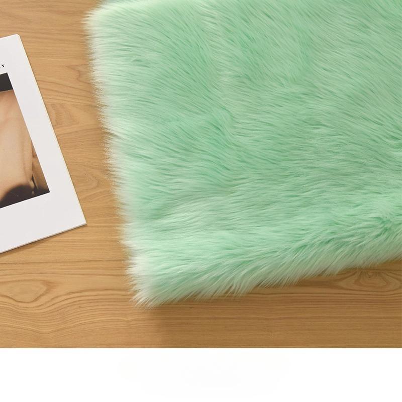 4cm Plush Fabric Soft and Smooth Fursuit Fur Fabric 50x160cm DIY Clothing Doll Decorative Shaggy Fur Handmade Material