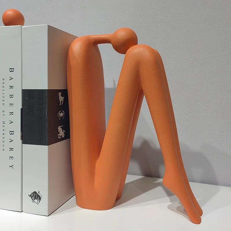 Modernes minimalistisches abstraktes Charakter-Buchstützen-Ornament Harzmodell Orange Yoga-Mann Skulptur Geschenk Kunsthandwerk Heimdekoration