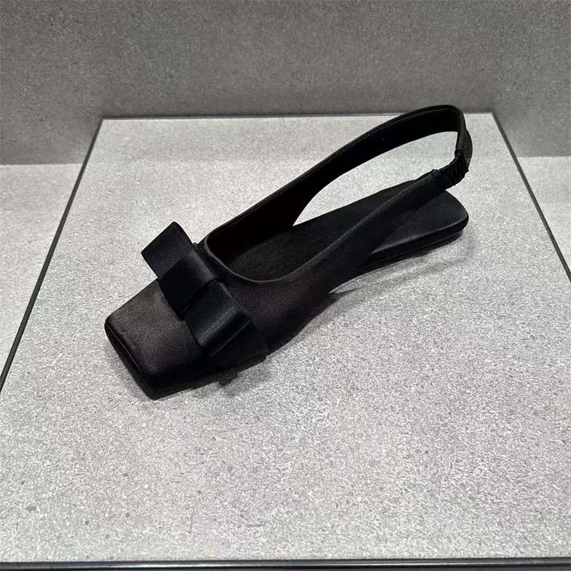 

Leather satin French square head bow flat bottom back strap bag head sandals women s 2025 new spring and summer single shoes 40 рожевий
