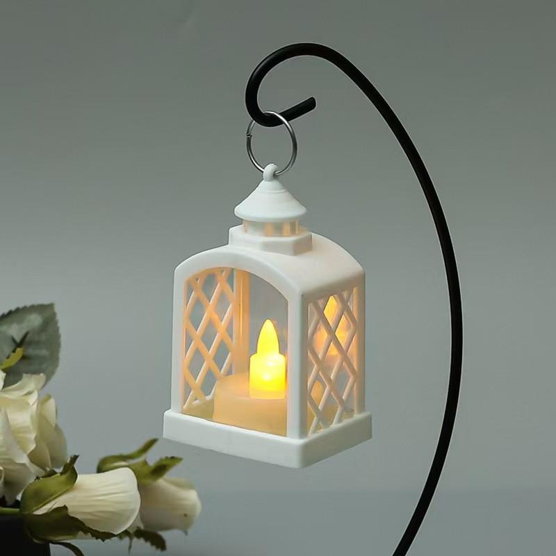 Vintage LED Kerosene Lamp: Electronic Candle Light for Christmas, Halloween, Bar, and Festival Decor