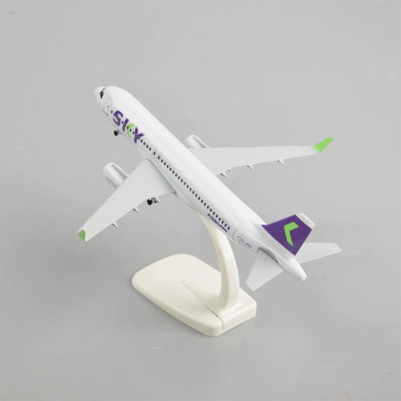 1/100 20cm Scale Metal Aircraft Replica Chilean Sky Aircraft Model Toy Plane for Children A320 Airlines Airplane Diecast Model