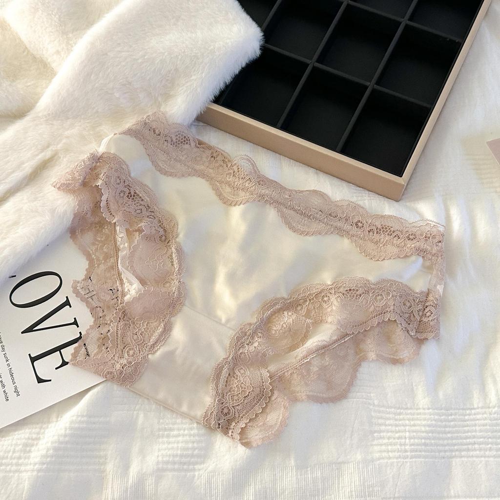 Słodkie i Pożądane Damskie Letnie Koronkowe Bawełniane Majtki z Niskim Stanem Oddychające