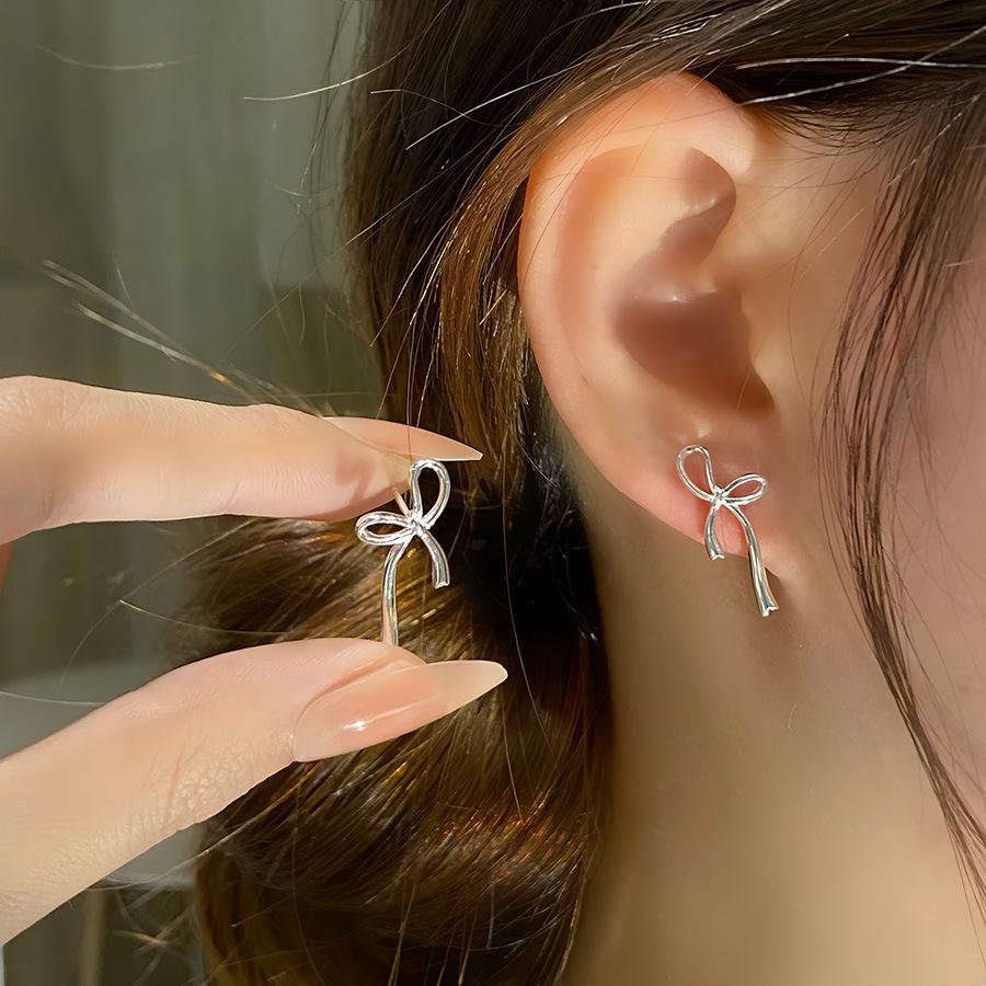 925 Silver Bow Knot Ear Clip for Women Girl Ribbon Design Ballet Style Sweet Jewelry Gift