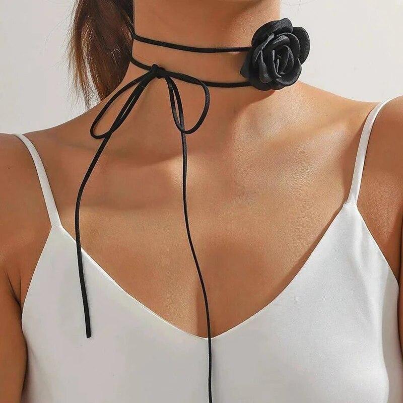 Exquisite Imitation Pearl Choker Necklace Fashionable Bow Tie Lace Up Velalvet Necklace Personality Simple Jewelry For Woman