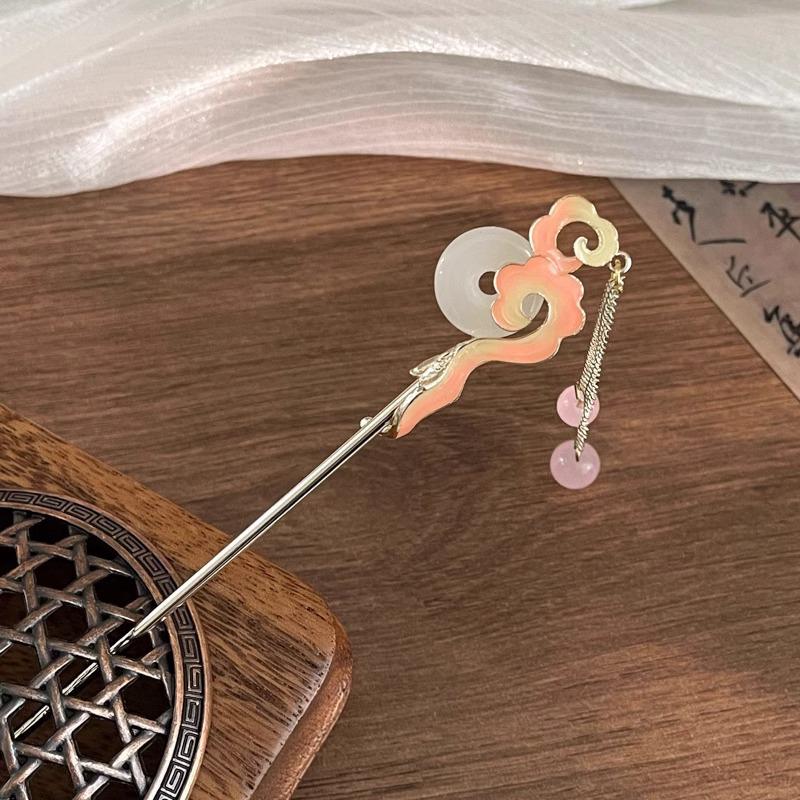 Elegant Retro Tassel Hairpin for Hanfu Updo - Women's Chinese Style Metal Hair Clip