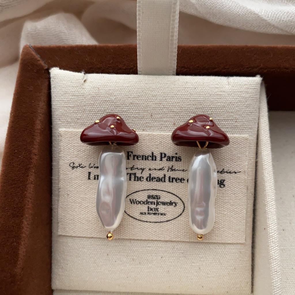Unique Niche French Retro Cold Wind High-End Ear Buckle Brass 22K Real Gold Simple Circle Temperament Earrings