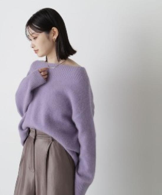 NATURAL BEAUTY BASIC Hand-Washable FOX Decollete-Line Oversized Knit, Purple, Free (Women’s Sweater)